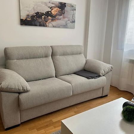 Studio 14 + Garaje Incluido. Nuevo, Elegante, Acogedor. Харо Екстериор снимка