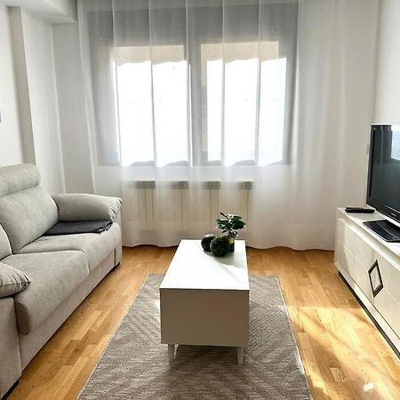 Studio 14 + Garaje Incluido. Nuevo, Elegante, Acogedor. Харо Екстериор снимка