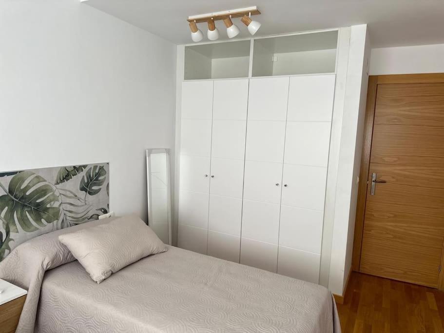 Studio 14 + Garaje Incluido. Nuevo, Elegante, Acogedor. Харо Екстериор снимка